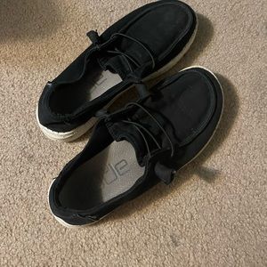 Black Hey Dudes, I used them for FFA last year and got a new pair. Great shape!